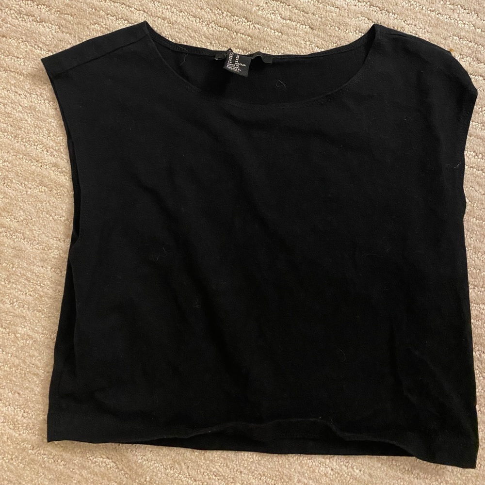 Crop top